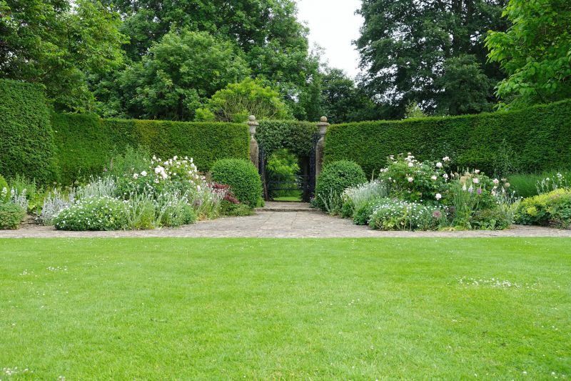 Garden Hedging